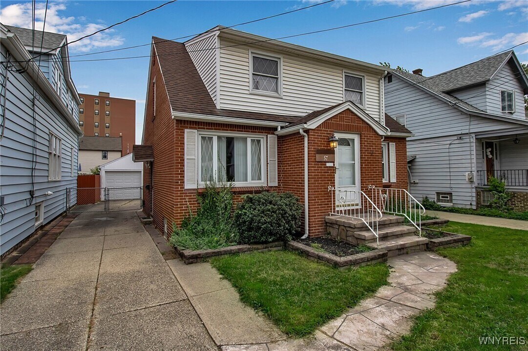 57 Reed Ave in Lackawanna, NY - Building Photo