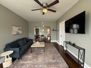 8854 S May St in Chicago, IL - Building Photo - Building Photo