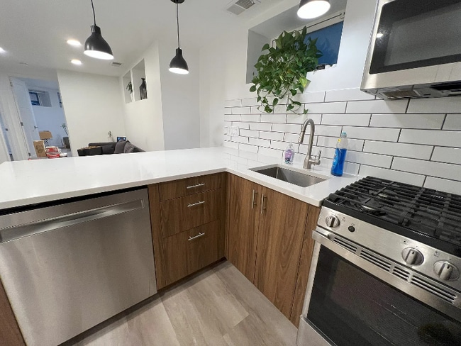 3422 W Schubert Ave, Unit G in Chicago, IL - Building Photo - Building Photo