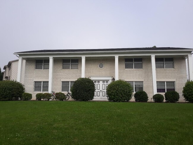 488 Cedarcrest Dr, Unit 4