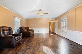 14011 Tack Covington Rd in Walker, LA - Building Photo - Building Photo