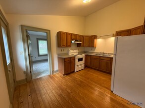5961 Lebanon St-Unit -1 in Hamilton, NY - Building Photo - Building Photo