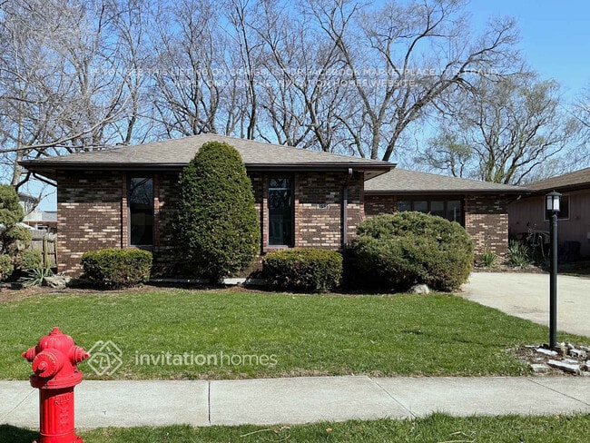 property at 15515 Long Ave