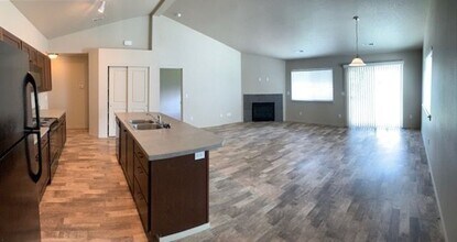 821 S Fox Ln in Spokane Valley, WA - Building Photo - Building Photo