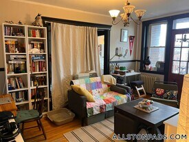 28 Quint Ave in Boston, MA - Building Photo