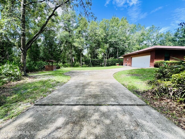 63 Parsley Ave in Middleburg, FL - Building Photo - Building Photo