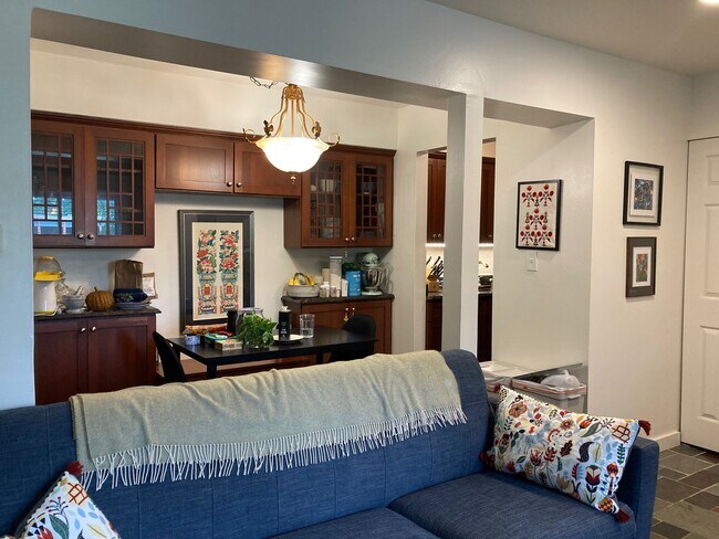509 Longshore Dr in Ann Arbor, MI - Building Photo - Building Photo