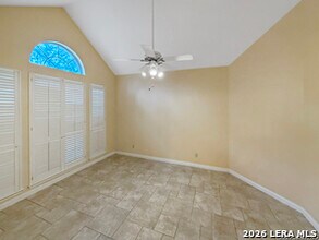 15674 Robin Ridge Rd in San Antonio, TX - Building Photo - Building Photo