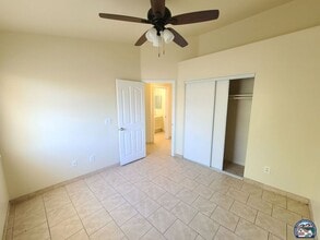 1100 Dahlia Ct in Calexico, CA - Building Photo - Building Photo