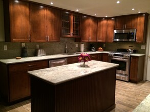 2 E Village Cir in Flagstaff, AZ - Building Photo - Building Photo