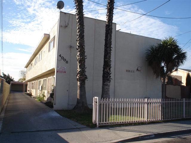 4008 Live Oak St in Cudahy, CA - Foto de edificio - Building Photo