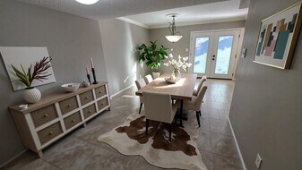 6430 Bankside Dr in Houston, TX - Building Photo