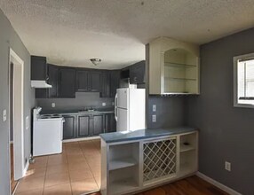 3579 Tulip Dr in Decatur, GA - Building Photo - Building Photo