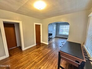 36 Daytona Ave in Albany, NY - Building Photo - Building Photo