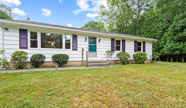 property at 653 Deep River Rd