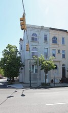 2233 Saint Paul St in Baltimore, MD - Building Photo - Building Photo