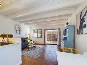 730 Columbia St in Santa Fe, NM - Building Photo - Building Photo