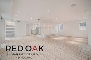 947 4th St in Santa Monica, CA - Building Photo