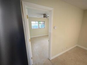 1301 NE 16th Ter, Unit 5 in Fort Lauderdale, FL - Building Photo - Building Photo