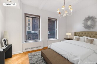100 Central Park S in New York, NY - Building Photo - Building Photo