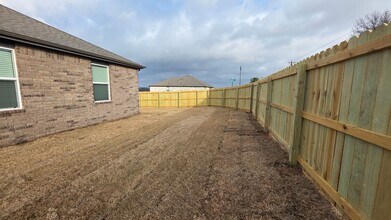 581 Crystal Dr in Prairie Grove, AR - Building Photo - Building Photo