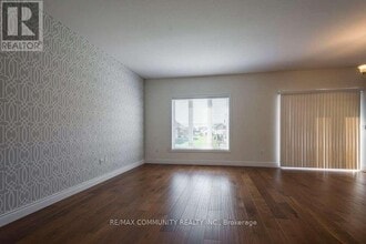 13 Laurel St in Belleville, ON - Building Photo - Building Photo