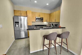 3656 Sunburst Blvd in Palm Springs, CA - Building Photo - Building Photo