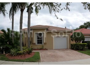 4134 Sapphire Ter in Weston, FL - Building Photo - Building Photo