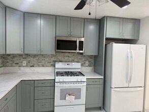 1406 Oakdale Ave in El Cajon, CA - Building Photo - Building Photo
