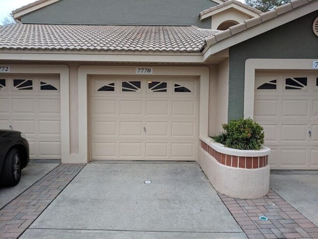 7770 Sugar Bend Dr in Orlando, FL - Building Photo - Building Photo