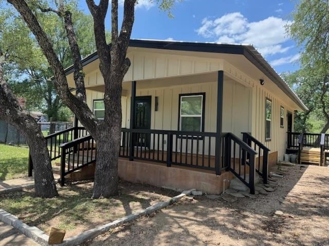 property at 1003 Lake Forest Dr