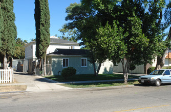 14721 Sylvan St in Van Nuys, CA - Building Photo - Building Photo