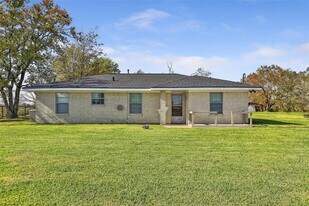 17219 Janacek Rd in Crosby, TX - Building Photo