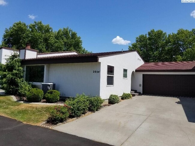 property at 2024 Weiskopf Ct