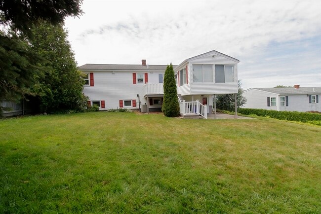 116 Bliss St in Fall River, MA - Building Photo - Building Photo