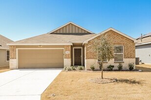 10526 Rosalina Lp in Converse, TX - Building Photo