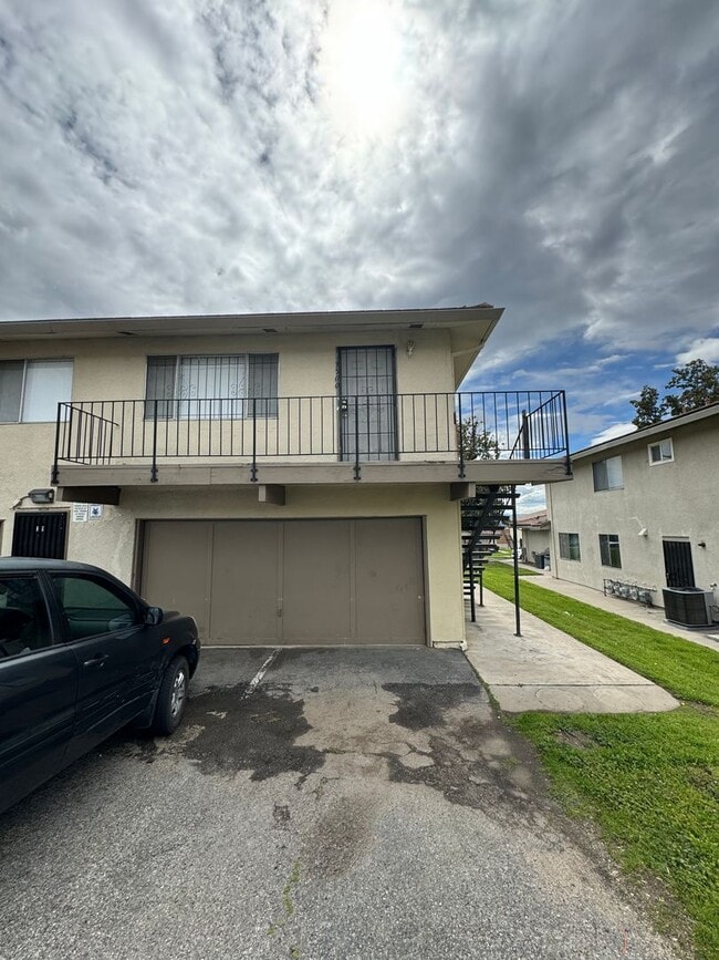 property at 3500 Rainbow Ln