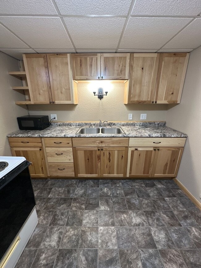 property at 202 5th Ave SE