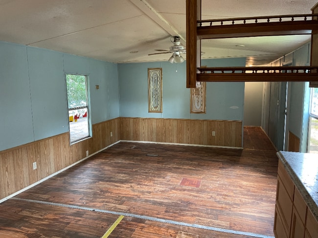 3317 Pine Needle Dr in Ruskin, FL - Building Photo - Building Photo