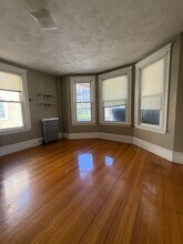 144 Strathmore Rd in Boston, MA - Building Photo - Building Photo