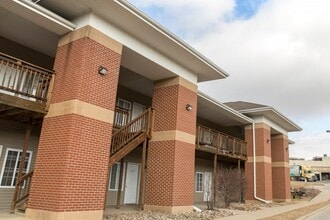 Riverwood in Pleasant Hill, IA - Foto de edificio - Building Photo