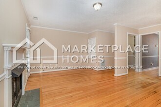 225 Woodside Ave in Fayetteville, NC - Building Photo - Building Photo