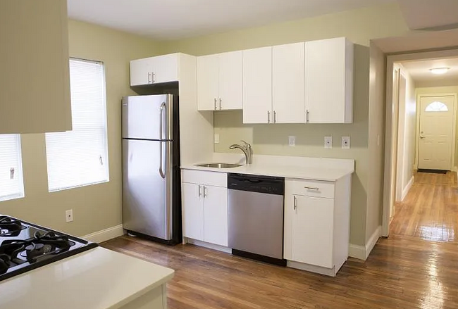 4043 Washington St, Unit 2 in Boston, MA - Building Photo - Building Photo