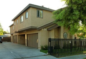 924 S Cambridge St in Anaheim, CA - Building Photo