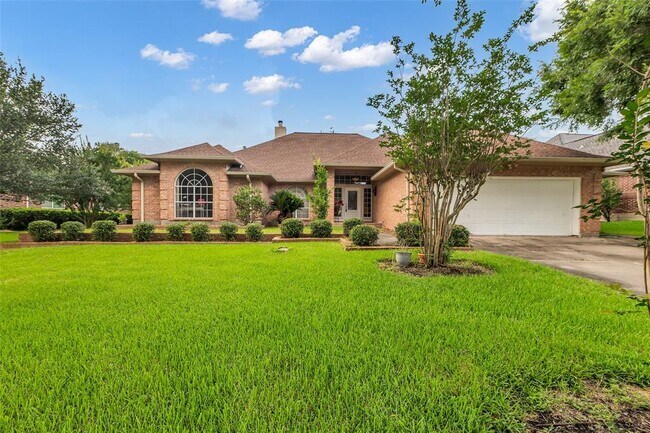 property at 121 April Waters Dr N