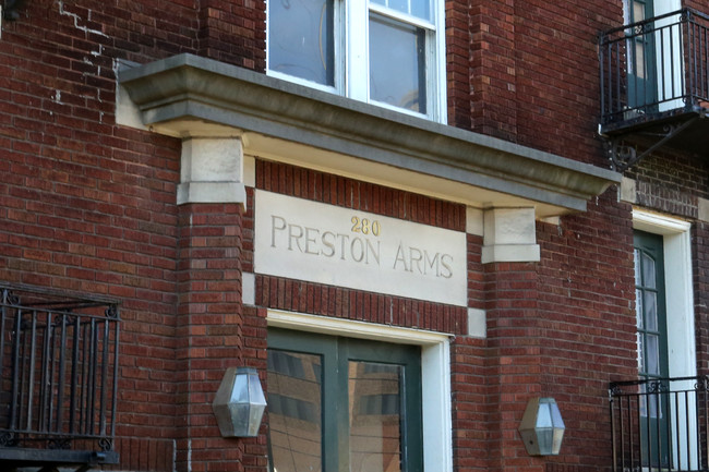 Preston Arms in Lexington, KY - Building Photo - Building Photo