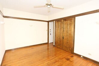 819 W Waveland Ave in Chicago, IL - Building Photo - Building Photo