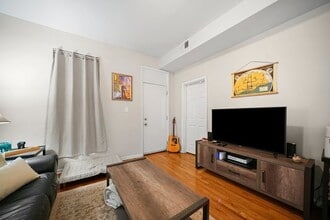 3340 S Carpenter St in Chicago, IL - Building Photo - Building Photo