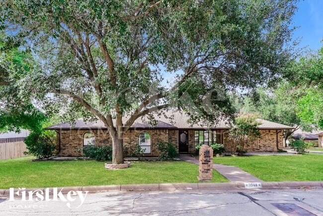 3944 Misty Meadow Dr