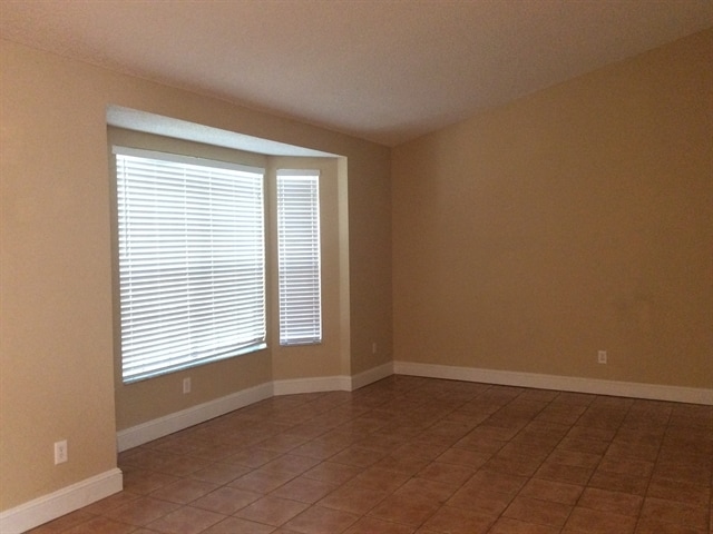 12716 Forestedge Cir in Orlando, FL - Building Photo - Building Photo